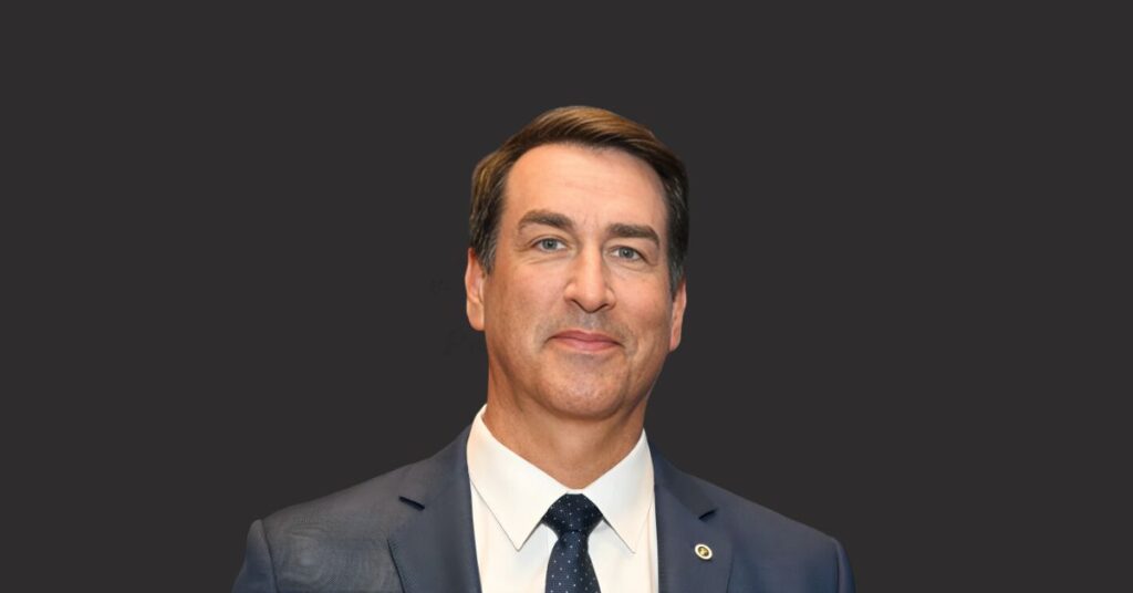 Rob Riggle Net Worth