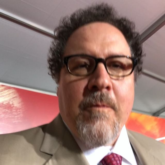 What Is Jon Favreau Net Worth? His Earning Sources 2024